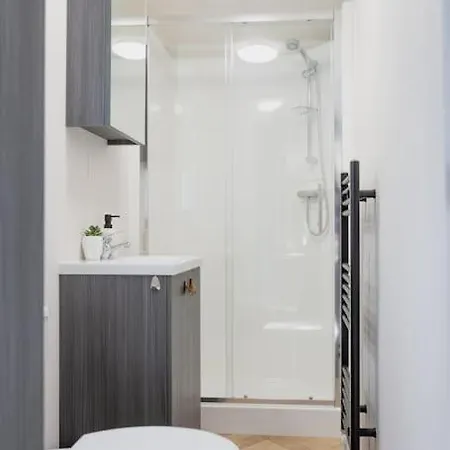 Schitterend In Het Bos Apartamento