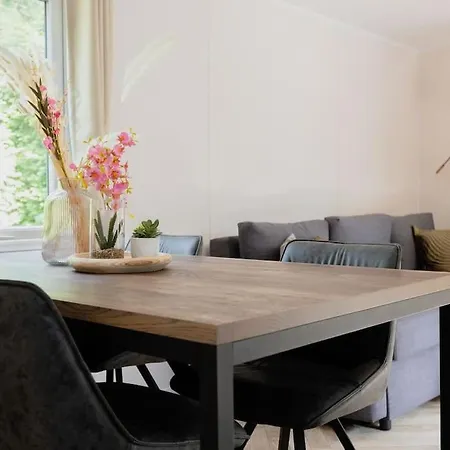 Apartament Schitterend In Het Bos
