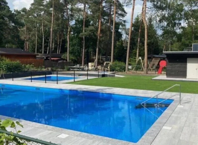 Schitterend In Het Bos Apartamento *